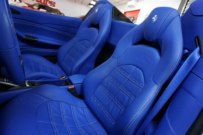 Used 2018 Ferrari 488 Spider RWD image 10