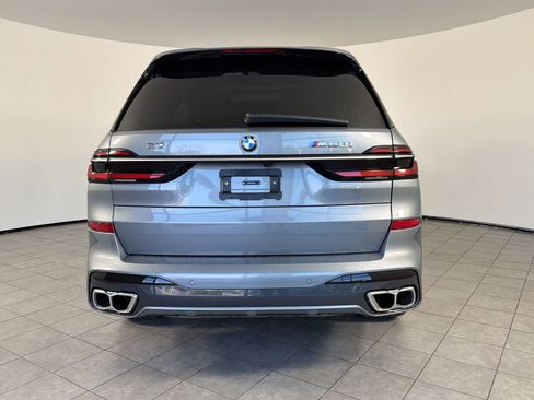 Certified 2025 BMW X7 M60i image 10