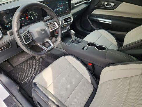 New 2026 Ford Mustang Premium image 18