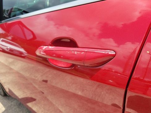 Used 2022 Hyundai Elantra SEL w/ Convenience + Premium Package FWD image 8