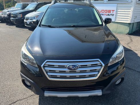 Used 2015 Subaru Outback 2.5i Limited AWD/4WD image 4