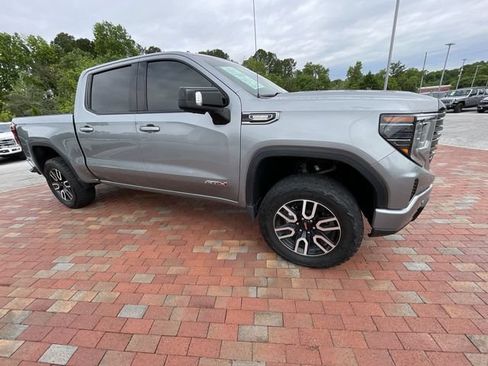 Used 2025 GMC Sierra 1500 AT4 w/ AT4 Preferred Package AWD/4WD image 38