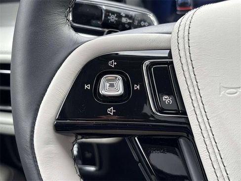 New 2026 Lincoln Aviator Reserve image 23