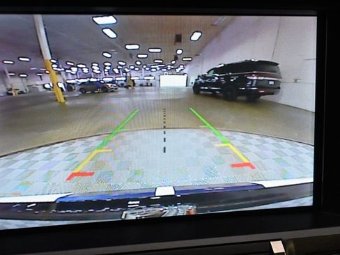 Used 2022 Ford Mustang Shelby GT500 w/ Technology Package RWD image 36
