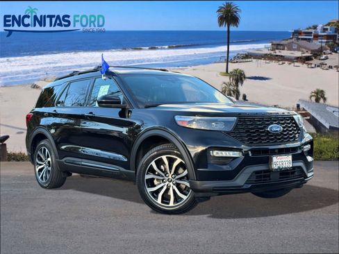Certified 2023 Ford Explorer ST image 1