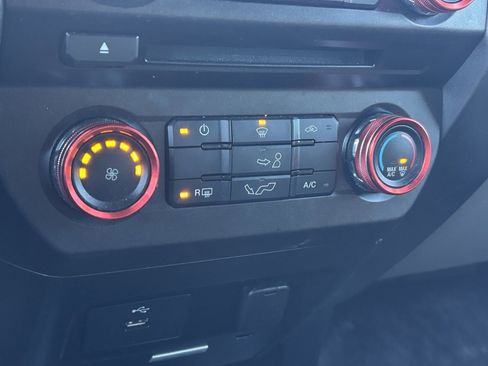 Used 2018 Ford F150 XLT image 10