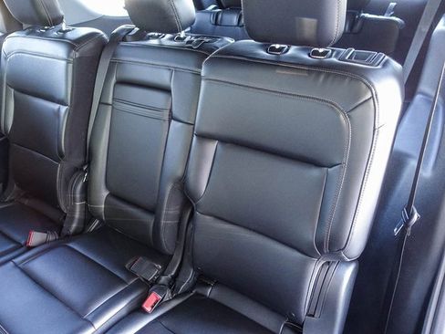 Used 2023 Ford Explorer XLT w/ Equipment Group 202A image 26