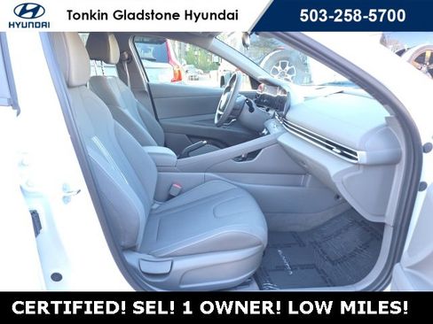 Certified 2024 Hyundai Elantra SEL image 22