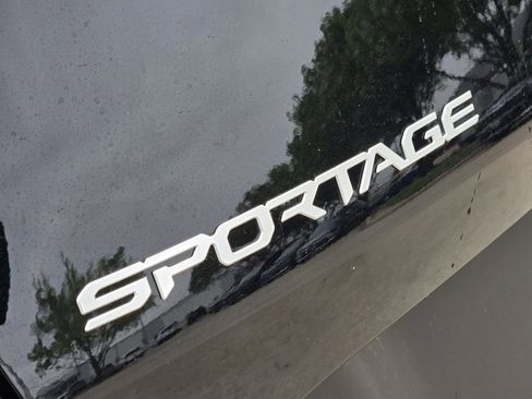 New 2026 Kia Sportage EX w/ EX Panorama Roof Package FWD image 8