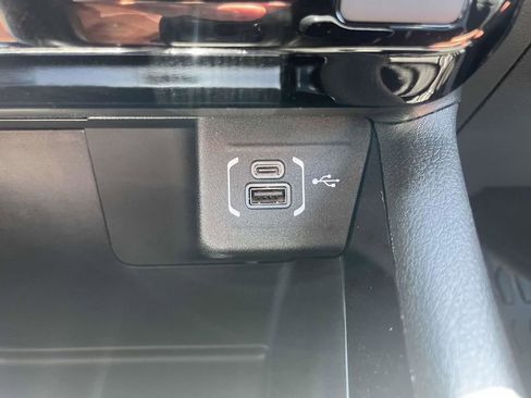 New 2026 Jeep Compass Latitude AWD/4WD image 39