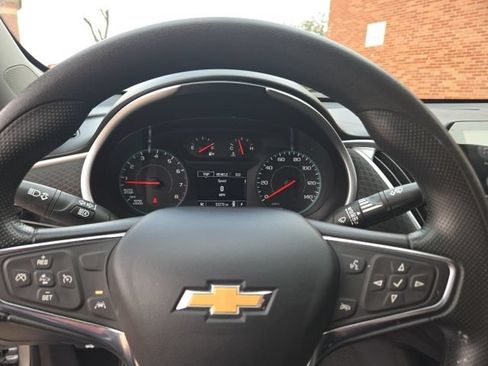 Used 2024 Chevrolet Malibu LT FWD image 8