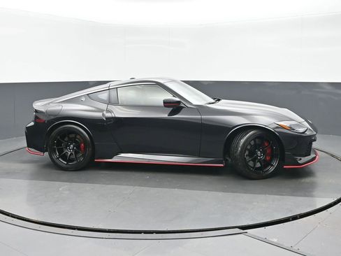 Used 2024 Nissan Z NISMO w/ Floor Mat Package image 2