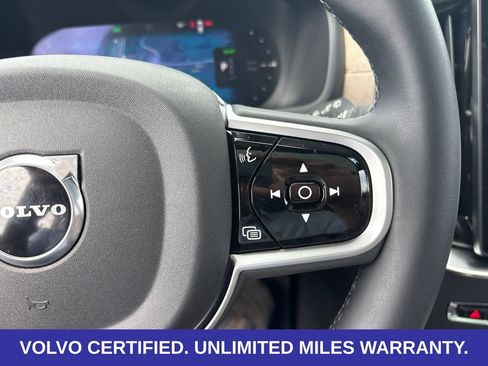 Certified 2025 Volvo XC90 T8 Ultra AWD/4WD image 25