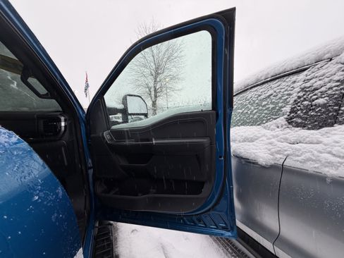 Used 2021 Ford F150 XLT w/ Equipment Group 302A High image 31