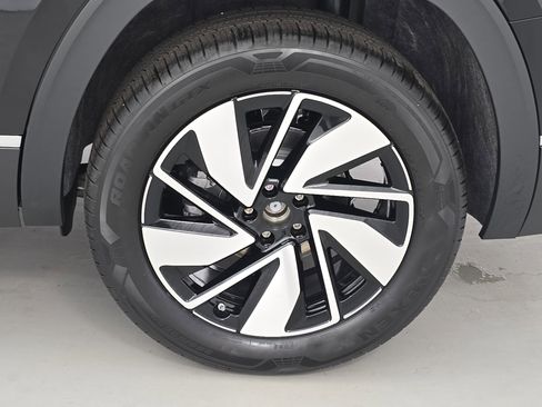 New 2026 Volkswagen Atlas SEL image 35