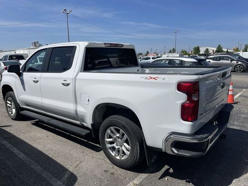 Used 2023 Chevrolet Silverado 1500 LT AWD/4WD image 10