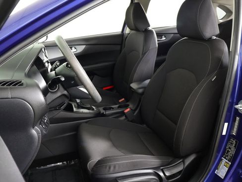 Used 2019 Kia Forte LXS FWD image 27