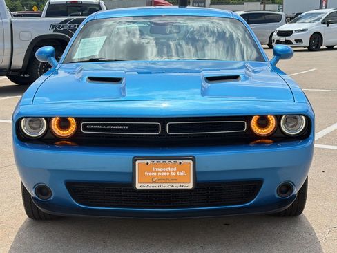 Certified 2023 Dodge Challenger SXT RWD image 6