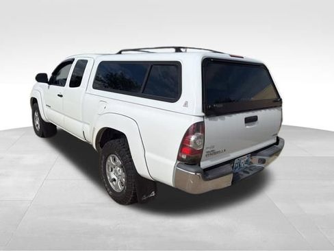 Used 2014 Toyota Tacoma 4x4 Access Cab w/ SR5 Package image 7