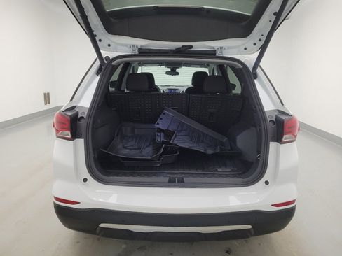 Used 2024 Chevrolet Equinox LT w/ LPO, Floor Liner Package FWD image 29