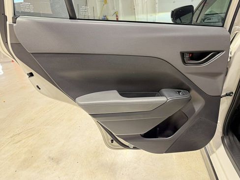 Used 2025 Subaru Crosstrek 2.0i Premium AWD/4WD image 35