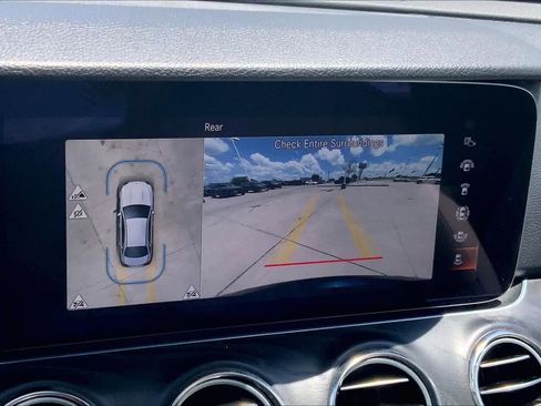 Used 2023 Mercedes-Benz E 350 Sedan image 29