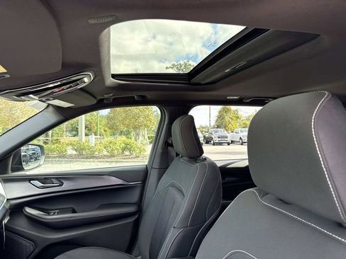 New 2025 Jeep Grand Cherokee Laredo X image 22