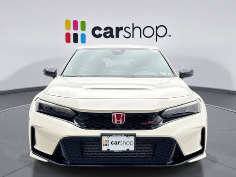 Used 2024 Honda Civic Type R image 8