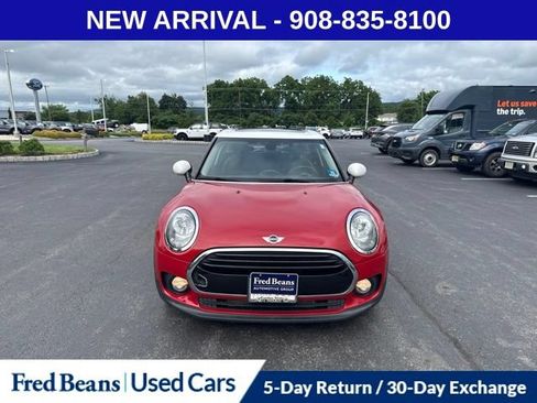Used 2016 MINI Cooper Clubman FWD image 2