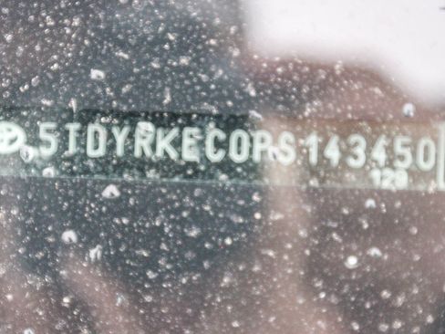 Certified 2023 Toyota Sienna XLE image 28