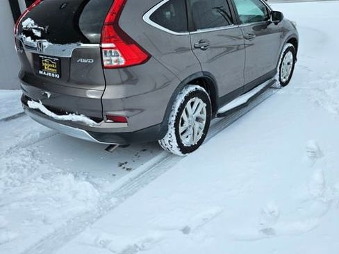 Used 2016 Honda CR-V EX image 3