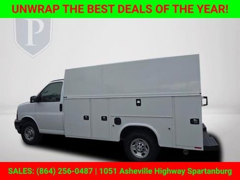 New 2025 Chevrolet Express 3500 w/ Power Convenience Package image 9