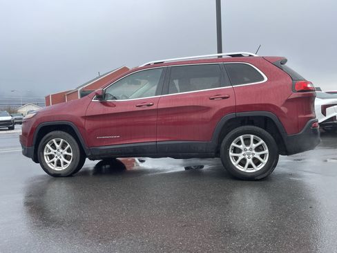 Used 2014 Jeep Cherokee Latitude w/ Comfort/Convenience Group image 7