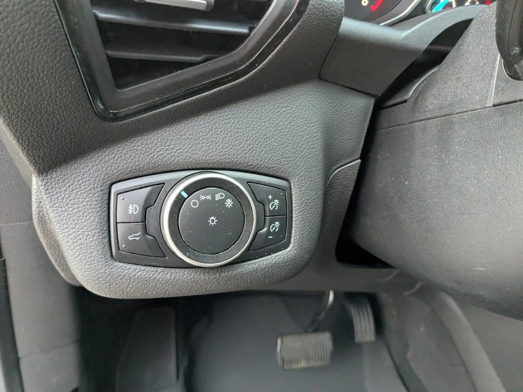 Used 2017 Ford Escape Titanium AWD/4WD image 22