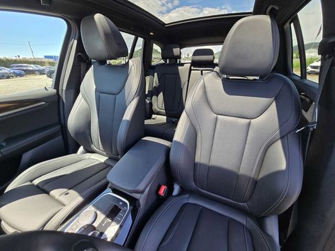 Used 2024 BMW X3 sDrive30i w/ Convenience Package RWD image 21