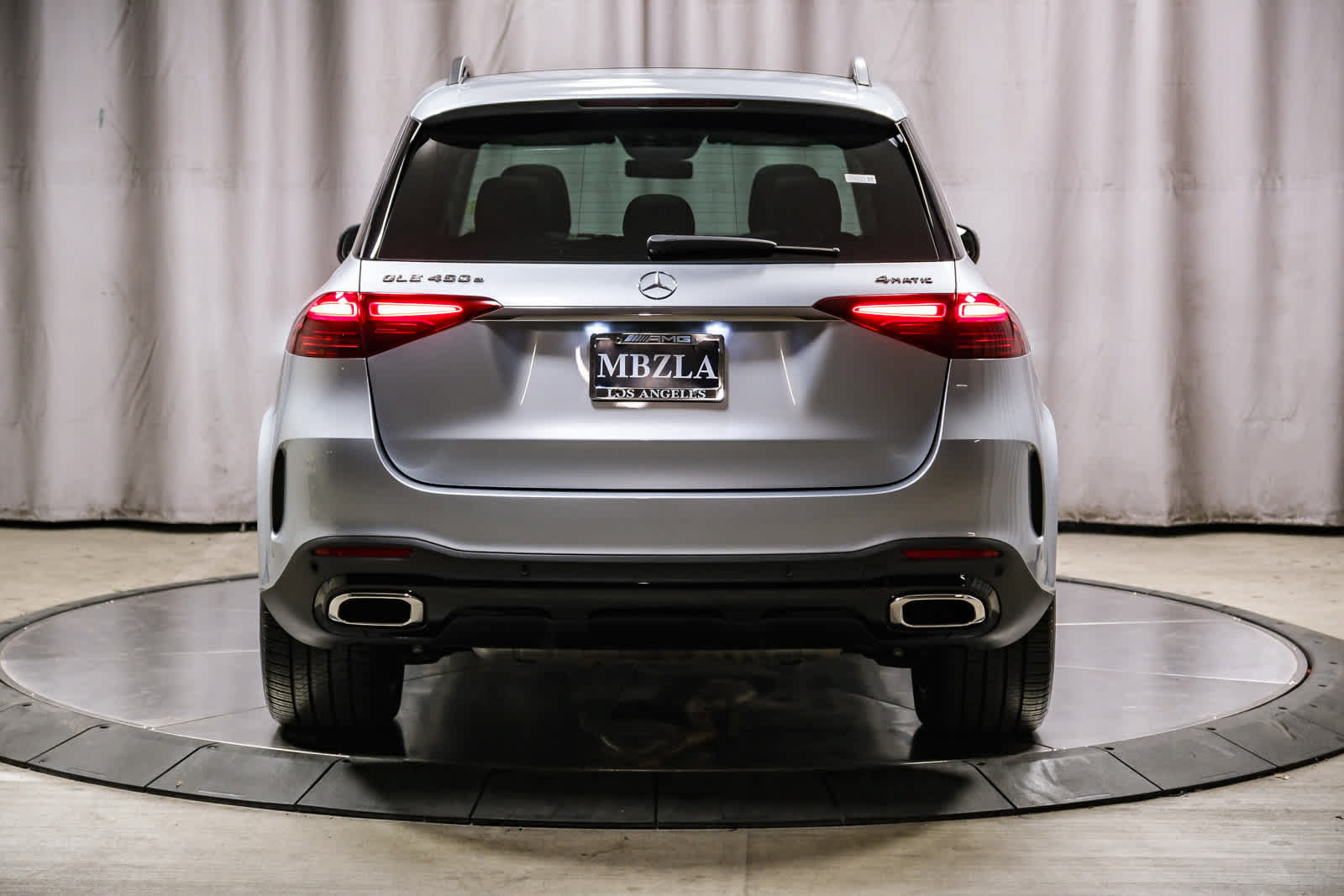 Used 2026 Mercedes-Benz GLE 450e 4MATIC w/ AMG Line Exterior image 3