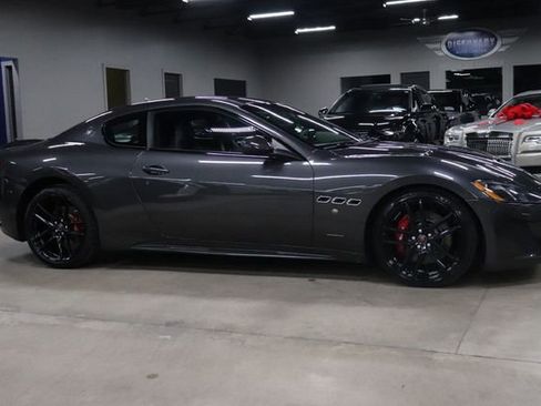 Used 2017 Maserati GranTurismo MC RWD image 6