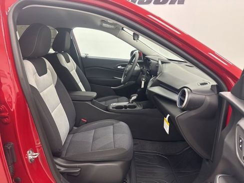 New 2026 Chevrolet Trax LS w/ LS Convenience Package FWD image 27