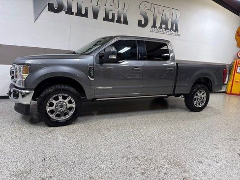 Used 2021 Ford F250 Lariat w/ Lariat Ultimate Package AWD/4WD image 4