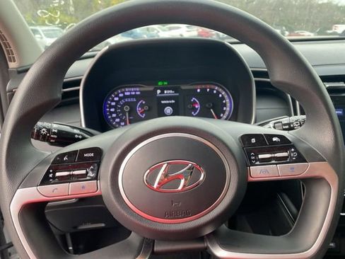 Used 2022 Hyundai Tucson SEL image 17