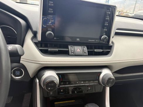 Used 2021 Toyota RAV4 Limited AWD/4WD image 13