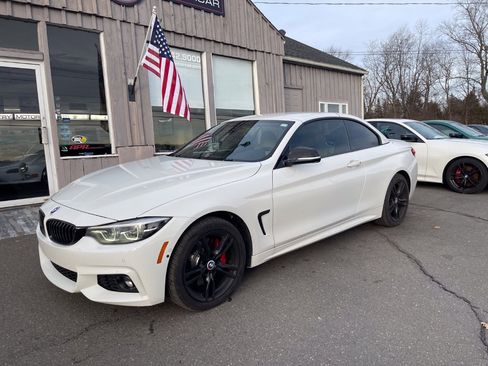 Used 2020 BMW 440i xDrive Convertible w/ M Sport Package image 32
