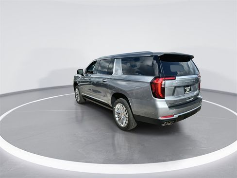 New 2026 GMC Yukon XL Denali w/ Sun & Power Step Package image 6