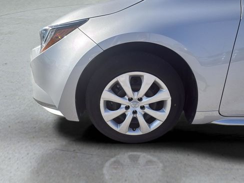 Used 2024 Toyota Corolla LE image 17