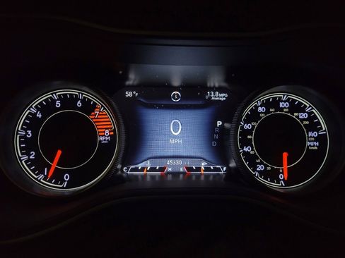 Used 2019 Jeep Cherokee Limited AWD/4WD image 23