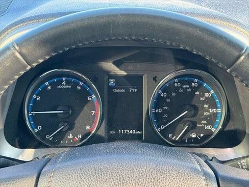 Used 2016 Toyota RAV4 XLE AWD/4WD image 88