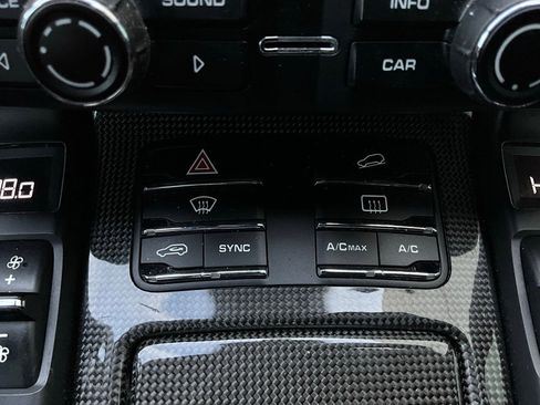 Used 2016 Porsche Cayenne GTS image 29