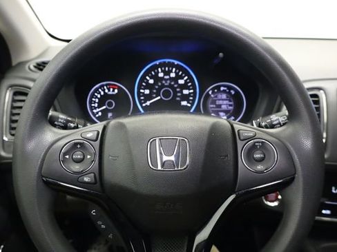 Used 2016 Honda HR-V EX image 16