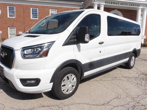 Used 2023 Ford Transit 350 XLT image 20