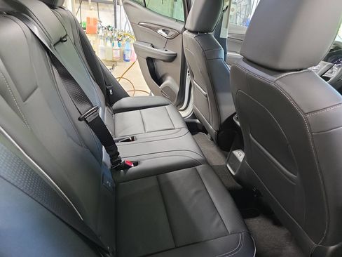 Used 2023 Buick Envision Essence AWD/4WD image 11